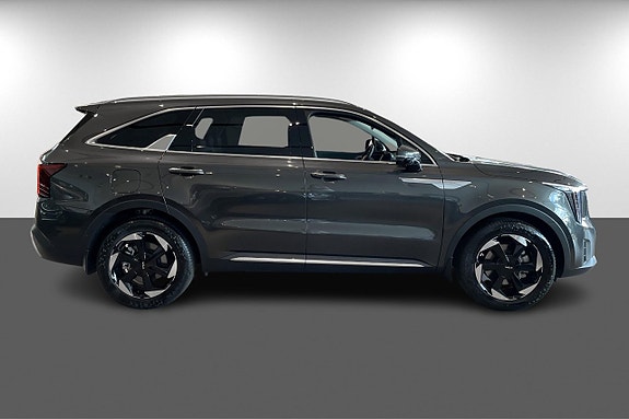 Kia Sorento 24 of 30