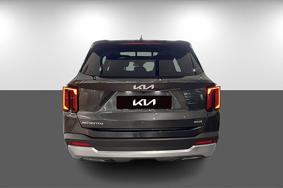 Kia Sorento 28 of 30