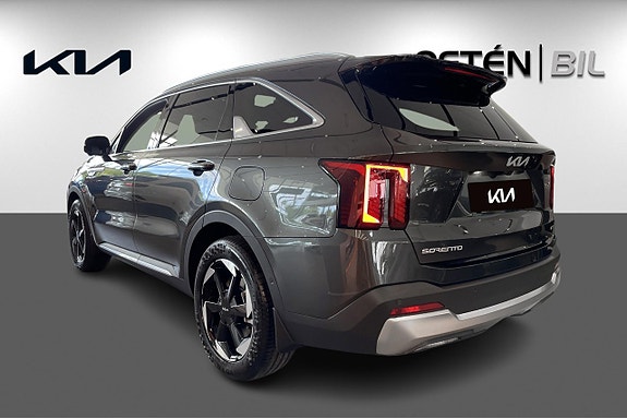 Kia Sorento 6 of 30