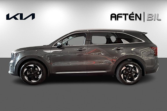 Kia Sorento 4 of 30