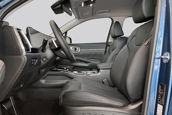 Kia Sorento 8 of 23