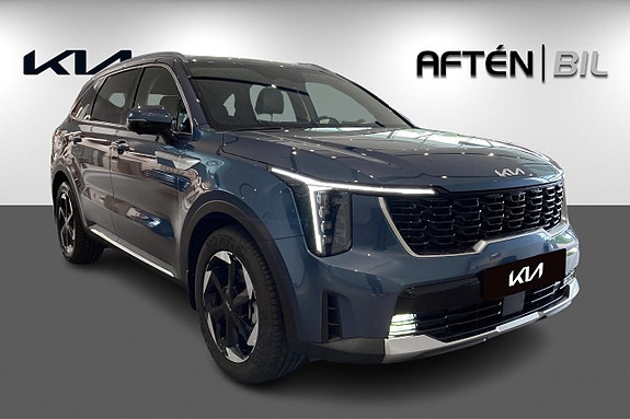 Kia Sorento 3 of 23
