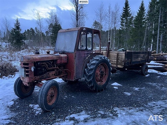 BOLINDER-MUNKTELL BM Terrier Traktor med tippbar vagn (37,00