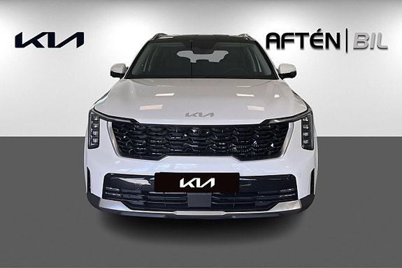 Kia Sorento 2 of 26