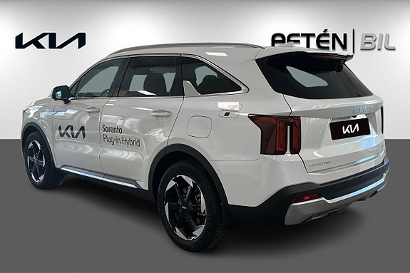 Kia Sorento 6 of 26