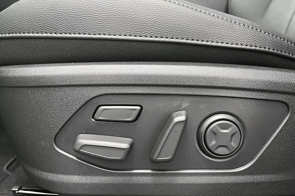 Kia Sorento 18 of 26