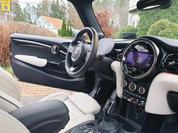MINI John Cooper Works 3 of 5