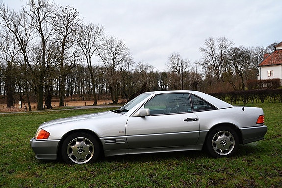 Mercedes-Benz 500 SL