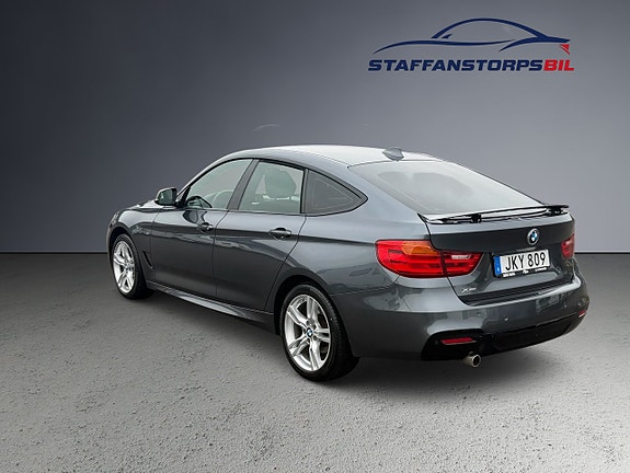 BMW 320 7 of 12