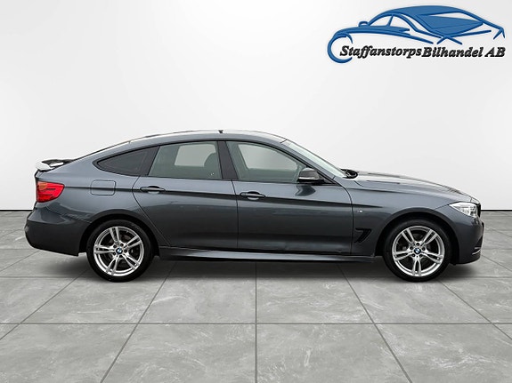 BMW 320 4 of 5