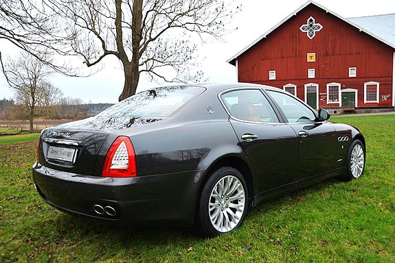 Maserati Quattroporte 5 of 5