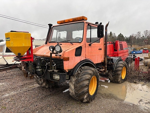Mercedes-Benz Unimog Unimog