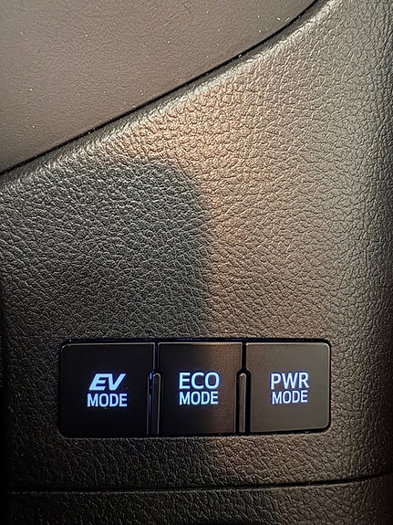 Toyota Auris 8 of 11
