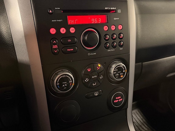 Suzuki Vitara Vitara 3-dörrar 1.6 VVT 4WD 11 of 12