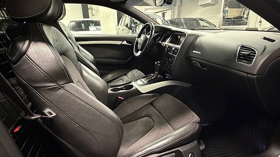 Audi a5 Coupé 3.0 TDI quattro S Tronic A-Traktor 6 of 13