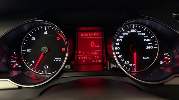 Audi a5 Coupé 3.0 TDI quattro S Tronic A-Traktor 12 of 13