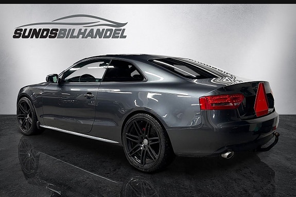 Audi a5 Coupé 3.0 TDI quattro S Tronic A-Traktor 3 of 13