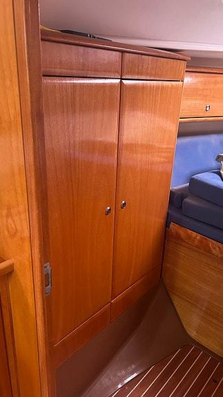 Bavaria 38 Cruiser 11 of 13