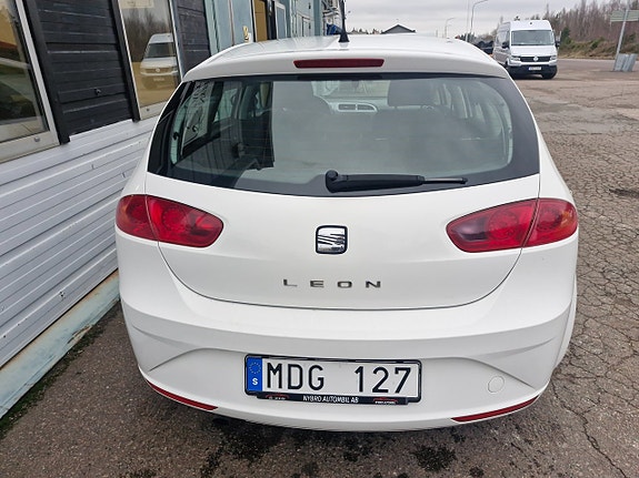 Seat Leon 3 of 5