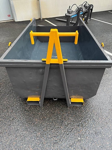 Container skräp Materialsloda 2000L Starke arvid