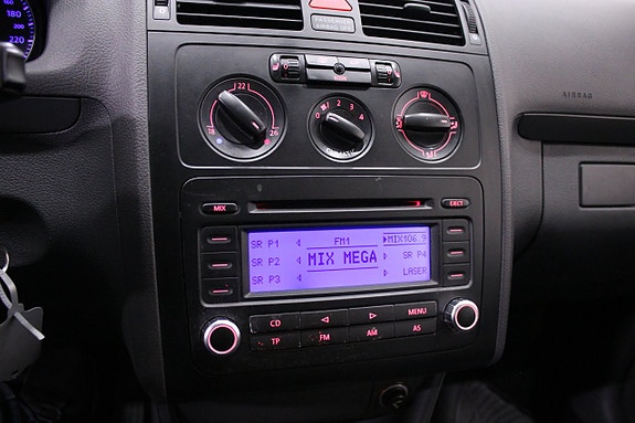Volkswagen Touran 20 of 23