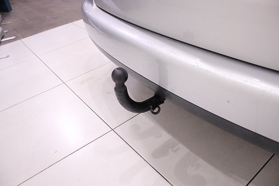 Volkswagen Touran 8 of 23