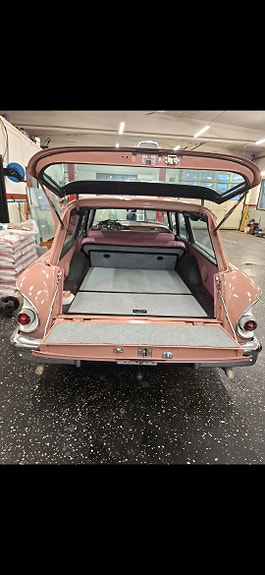 Chevrolet Impala 5 of 5