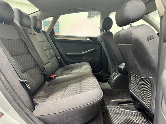 Audi A6 12 of 16