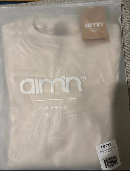 Product image 1 of 3