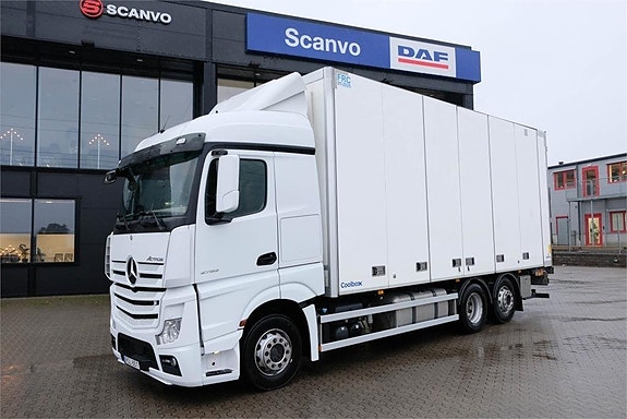 Mercedes-Benz Actros 2753 FRC skåpbil