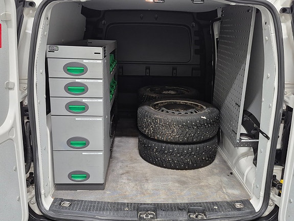 Volkswagen Caddy 8 of 9