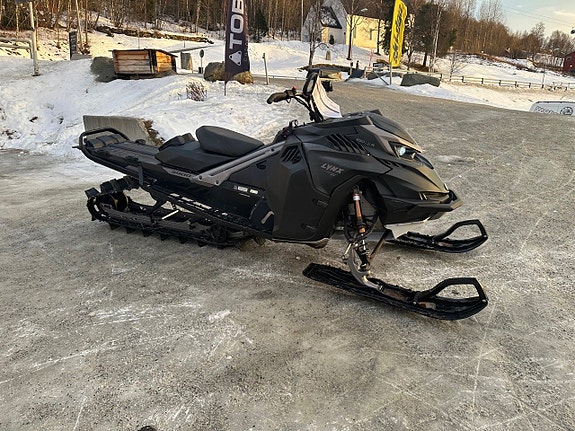 Lynx Shredder DS 3900 850 E-Tec Turbo R -24 2 of 6