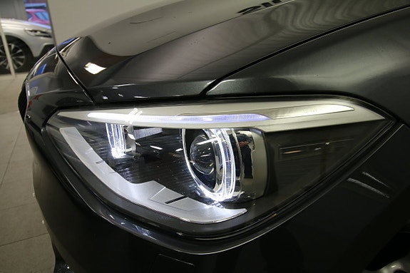 BMW 120 3 of 5