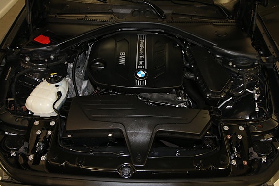 BMW 120 20 of 23