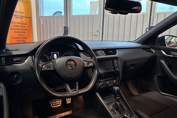 Skoda Octavia 16 of 25