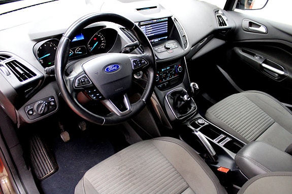 Ford C-Max 6 of 23