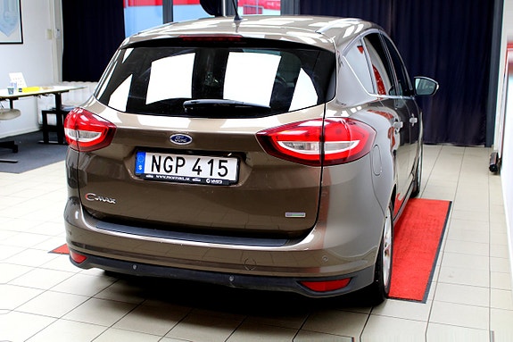 Ford C-Max 18 of 23