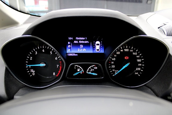 Ford C-Max 10 of 23