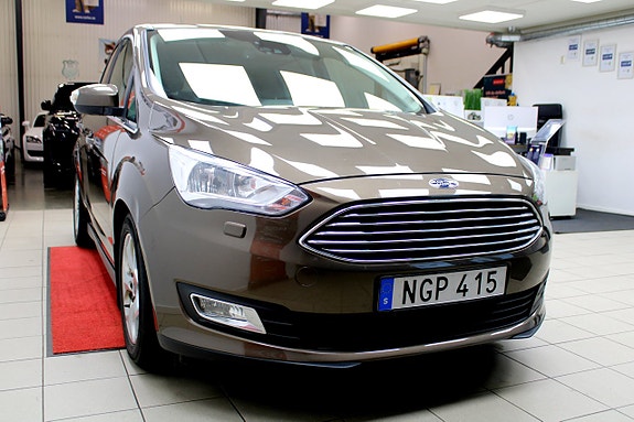 Ford C-Max 4 of 23