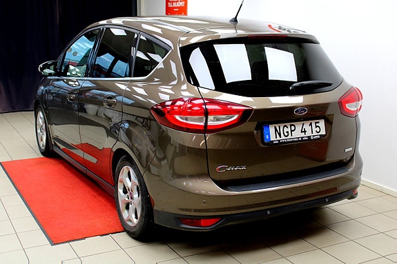 Ford C-Max 16 of 23
