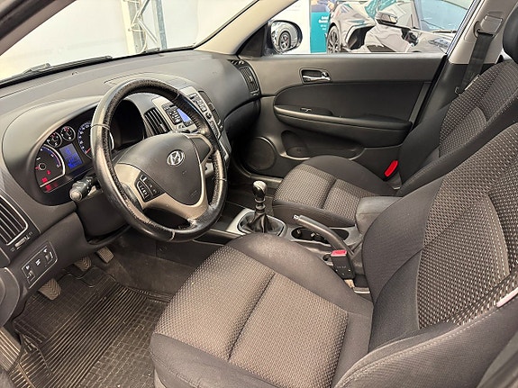 Hyundai i30 9 of 14