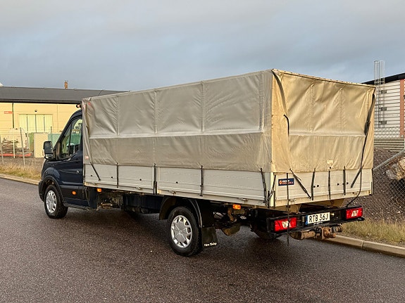Ford Transit 2 of 5