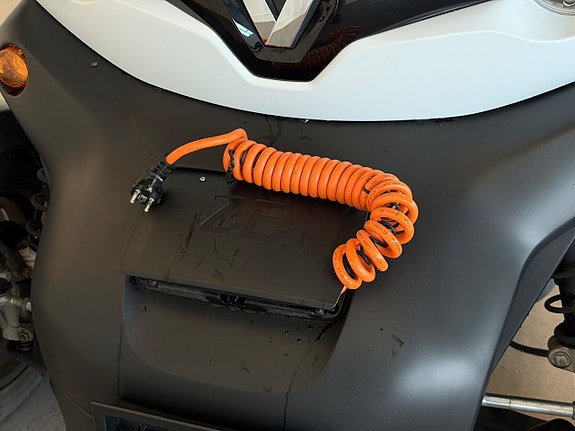 Renault Twizy Urban 80 7 kWh Friköpta batterier 9 of 9