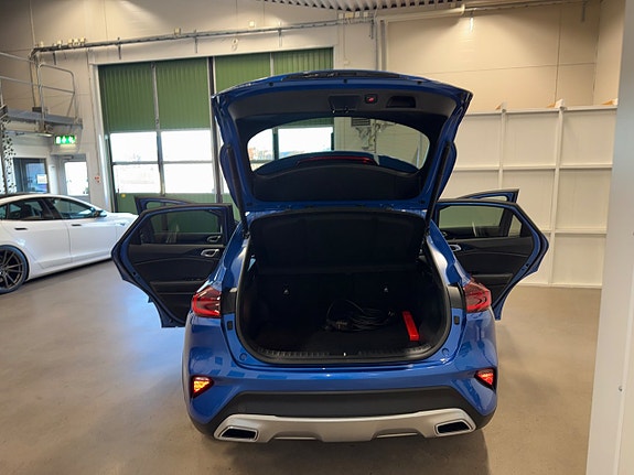 Kia XCeed 9 of 21