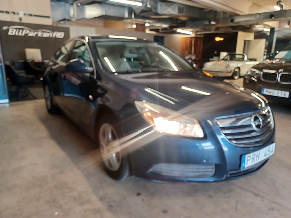 Opel Insignia 4 of 13
