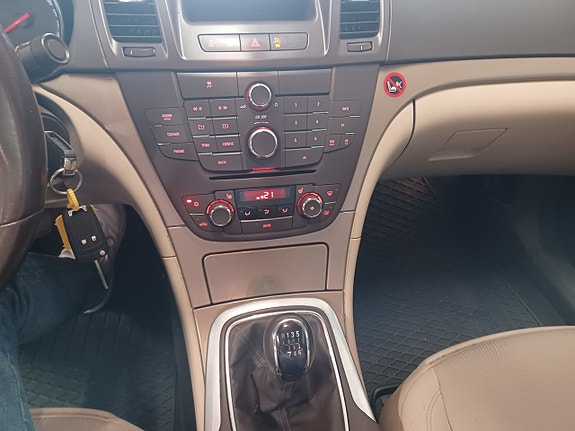 Opel Insignia 12 of 13