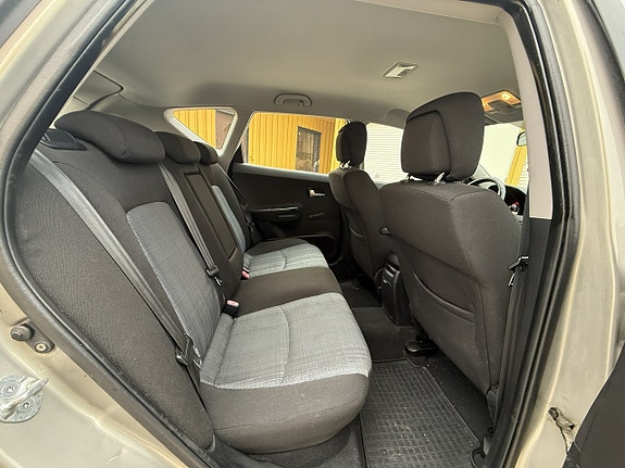 Kia Ceed 13 of 13