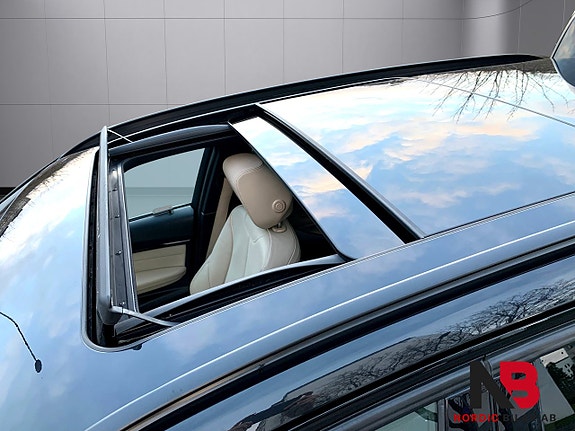 BMW 320 4 of 5