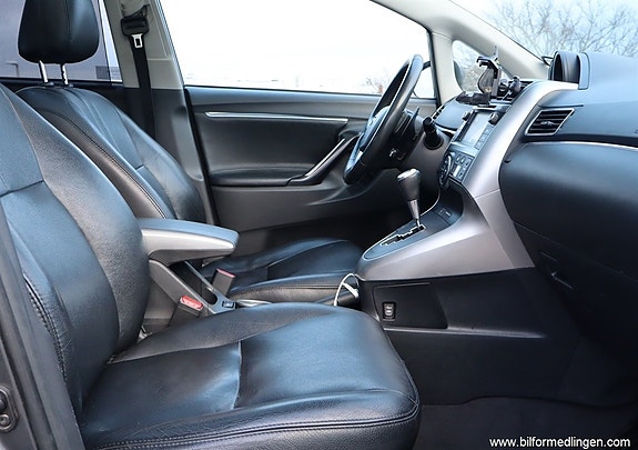 Toyota Verso 5 of 5