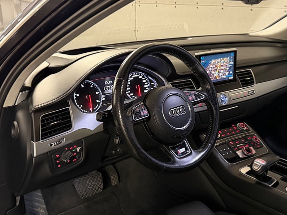Audi A8 8 of 29